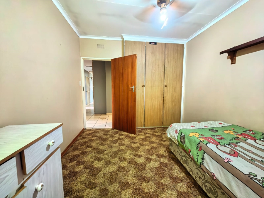 4 Bedroom Property for Sale in Roodia Free State